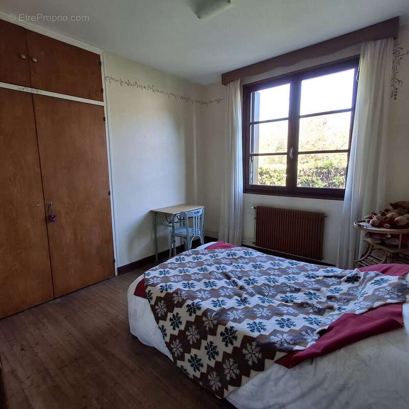 Maison à CHASSENEUIL-SUR-BONNIEURE