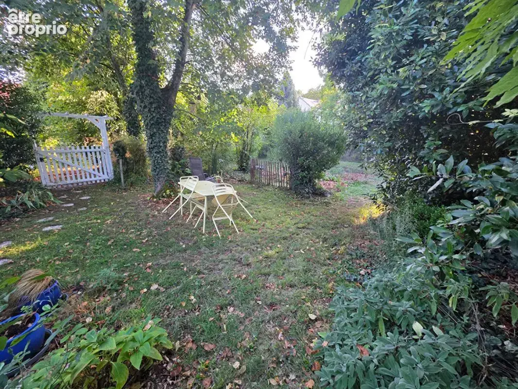 Maison Loches 3 pièce(s) 84 m2 - photo 2