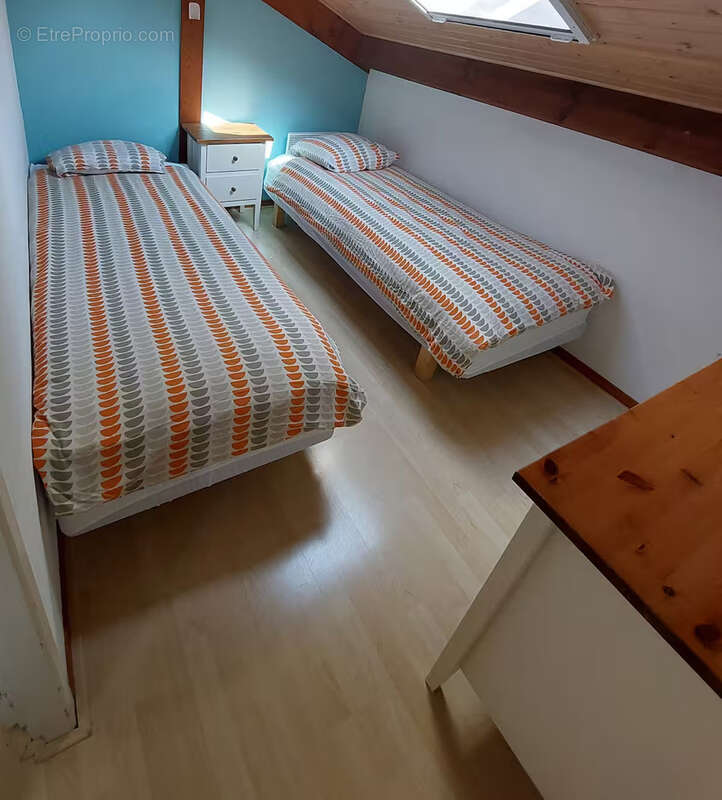 Maison à SAINT-JULIEN-EN-BORN