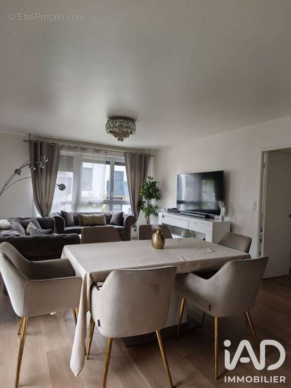 Appartement 81 m² à Noisy-Le-Sec  - photo 2