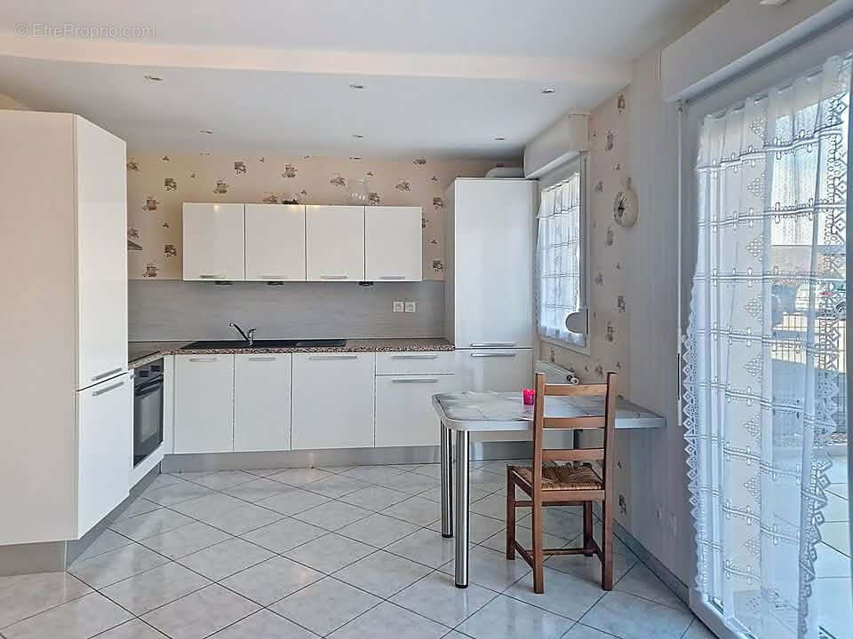 Appartement à GUENANGE