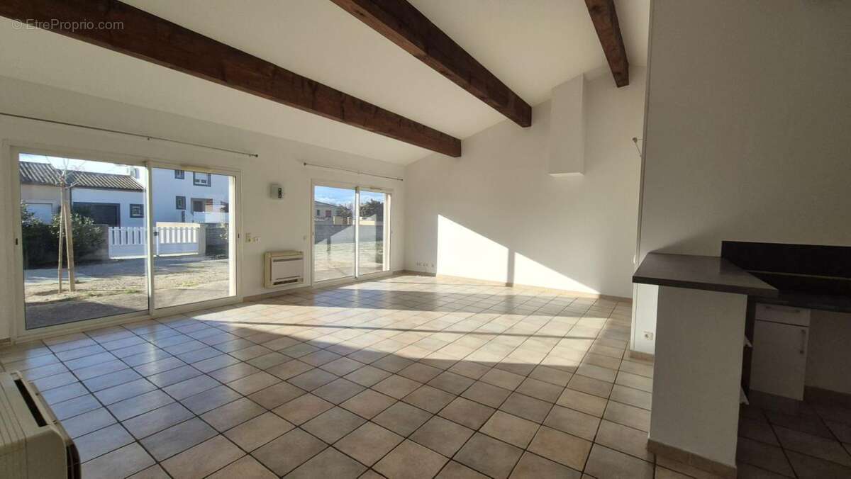 Maison 127 m² à Olonzac  - photo 2