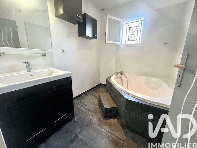 Photo 9 - Maison à ANGLADE