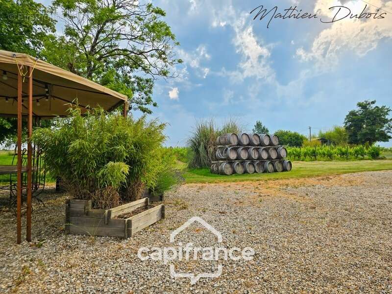 Investir et s’évader – Une propriété rare en Dordogne avec fort potentiel de développement touristique - photo 4