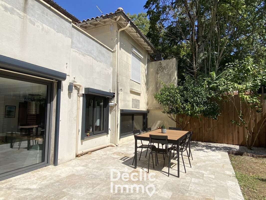 Appartement T3 dans le centre-bourg de Floirac - photo 13