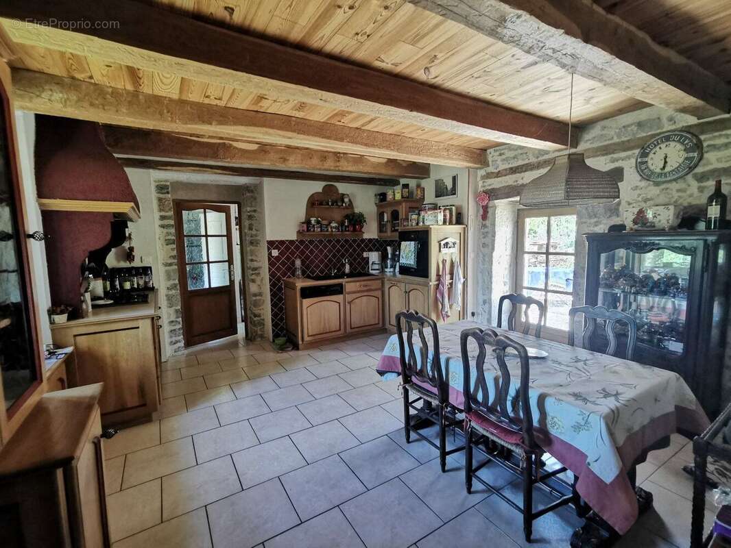 Maison à FIGEAC