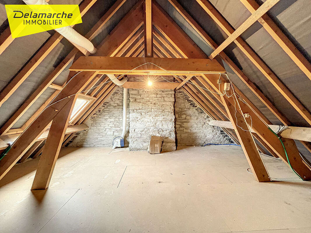 Maison à CHAMPREPUS