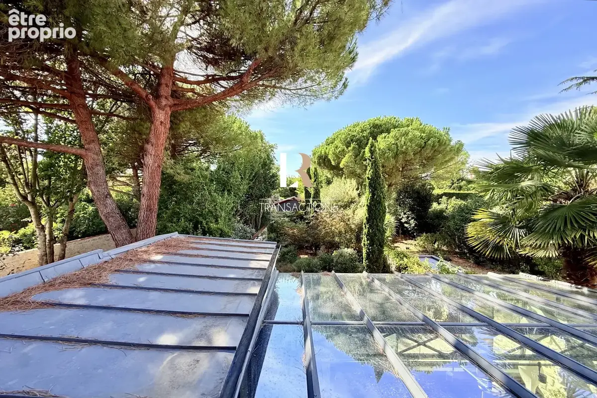 LR Transactions - La Genette - Maison de caractère avec joli jardin arboré - photo 17