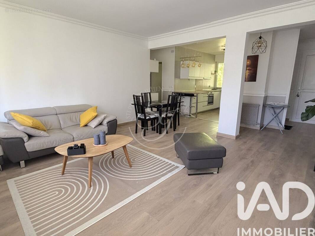 Photo 1 - Appartement à ETIOLLES