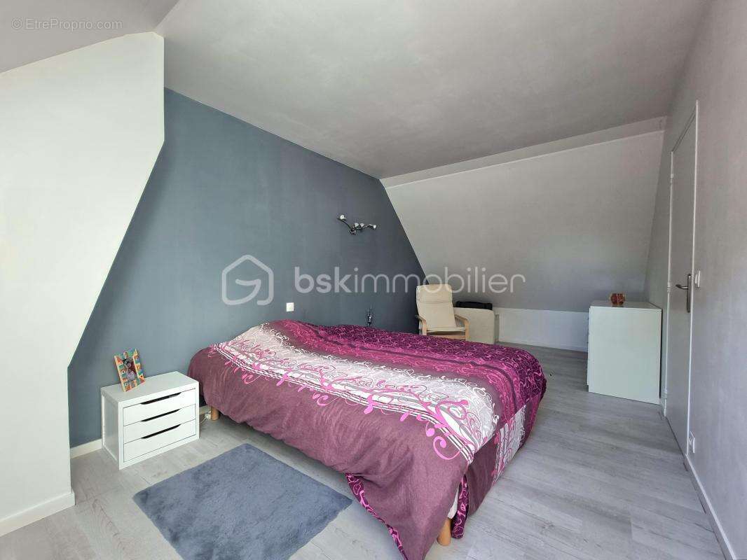 Maison à CHAUMES-EN-BRIE