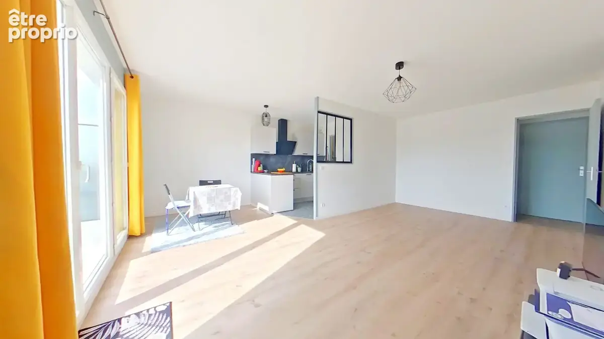 Jules Verne - T3 lumineux de 72 m² avec grand balcon exposé Sud-Ouest + BOX - photo 7
