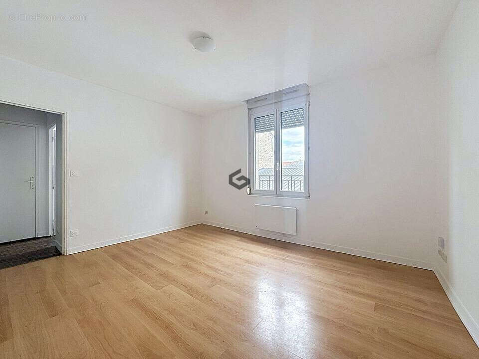 Appartement 45 m² à Reims  - photo 4