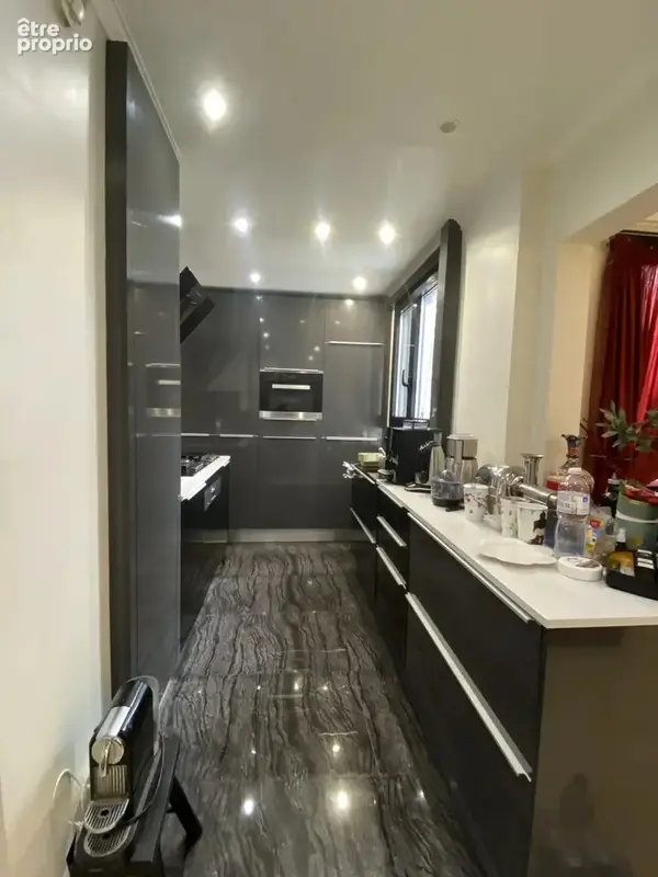Appartement à PARIS-19E