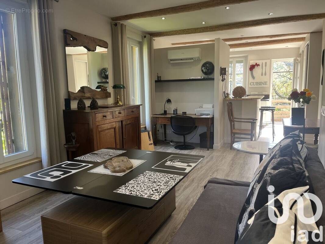 Photo 1 - Maison à FORCALQUIER