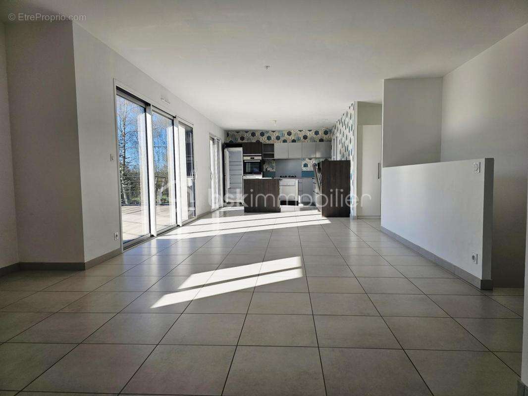 Maison à LA GACILLY