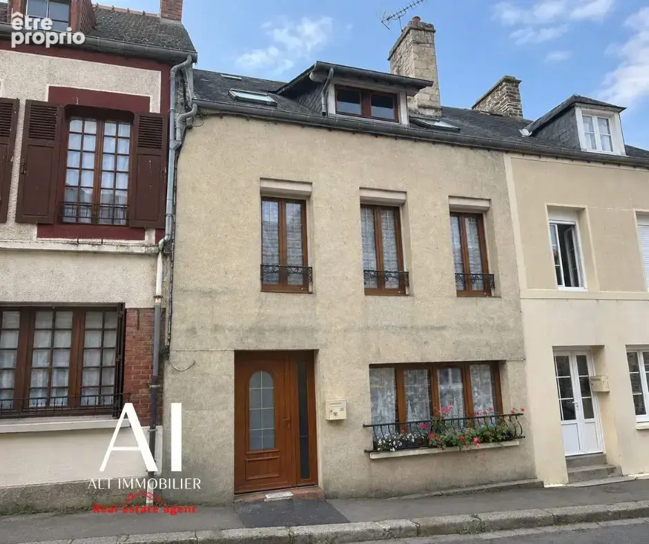 Maison à CLECY