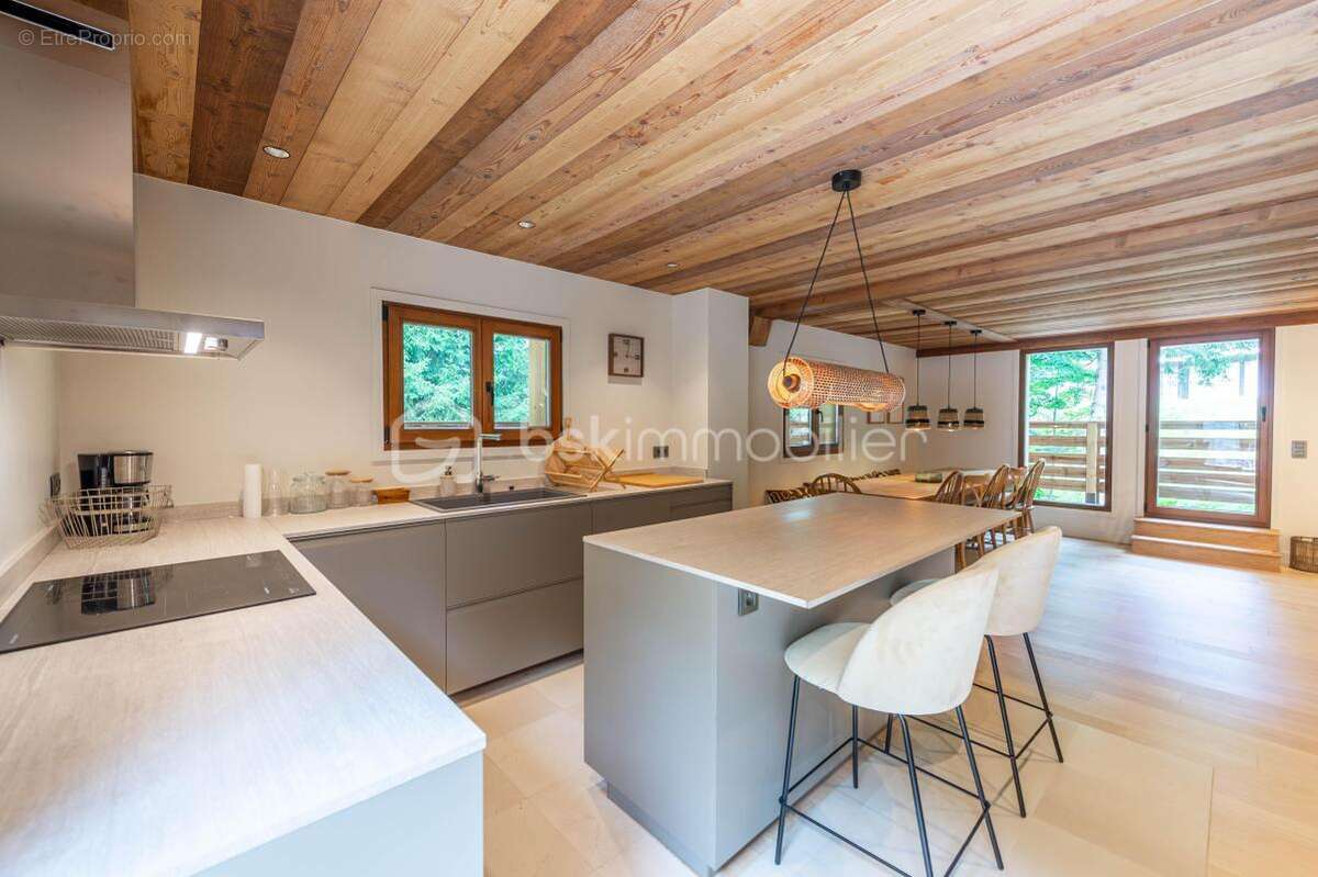 Maison à LA CLUSAZ