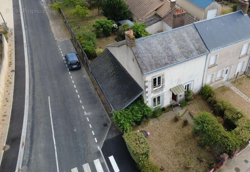 Maison à vendre 4 pièces PONTVALLAIN (72) - photo 2