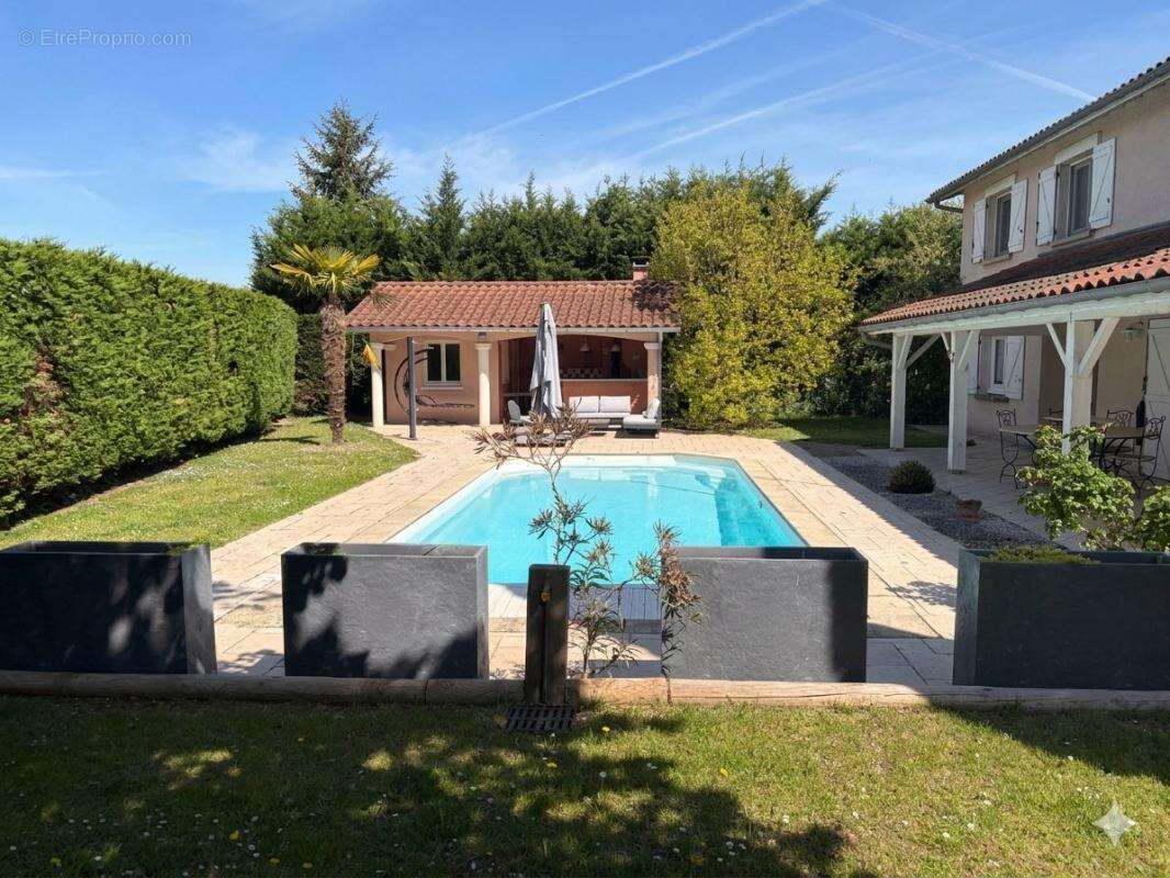 Maison À Vendre - photo 2