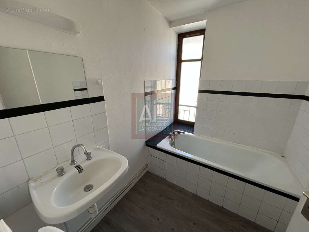 Appartement à LANGOGNE
