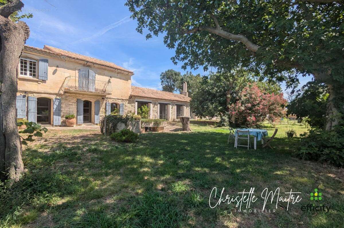 Maison à ARLES