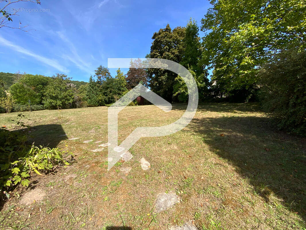 Maison à SAINT-REMY-L&#039;HONORE