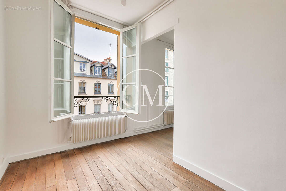 Appartement à VERSAILLES