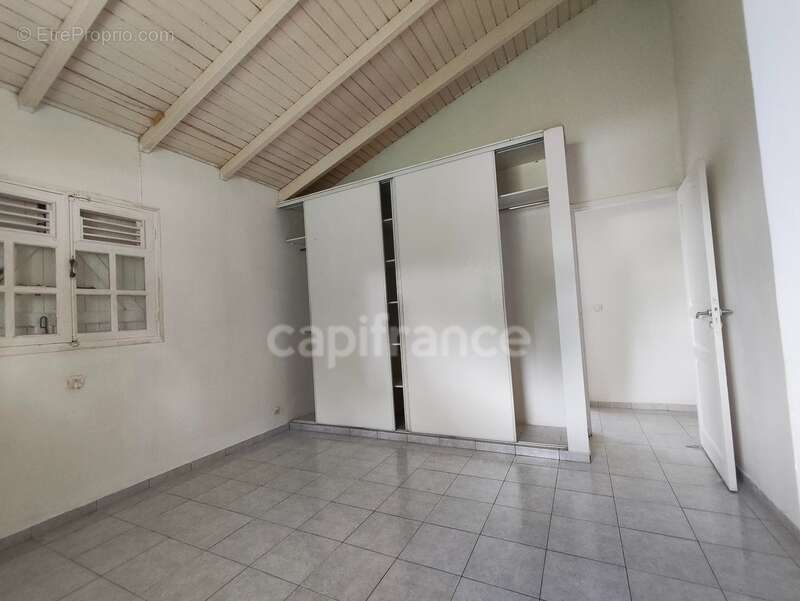 Maison à SAINTE-ROSE