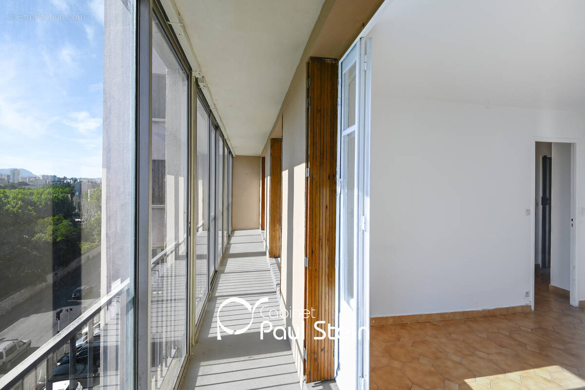 Appartement à MARSEILLE-14E