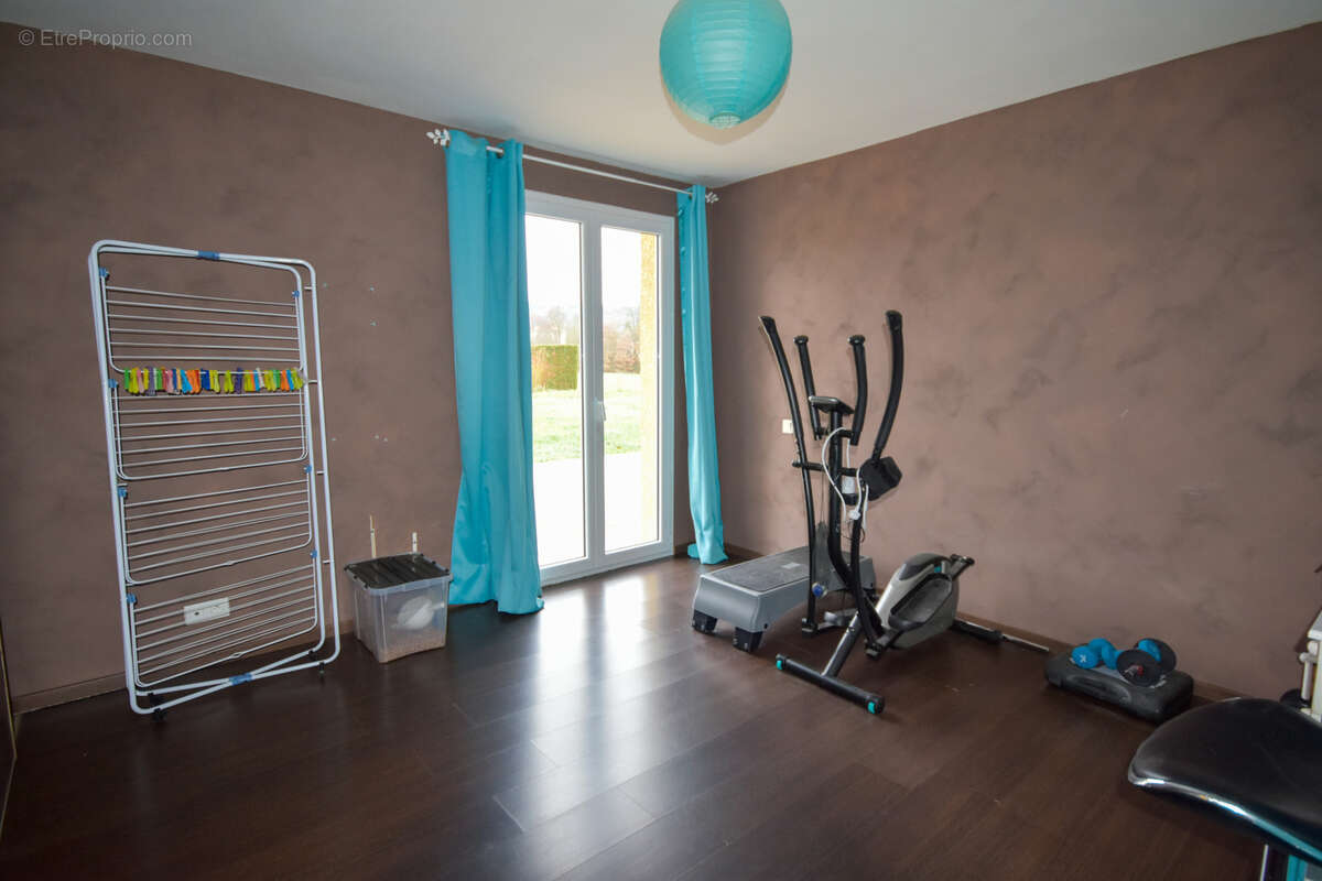 Maison à PAULHAGUET