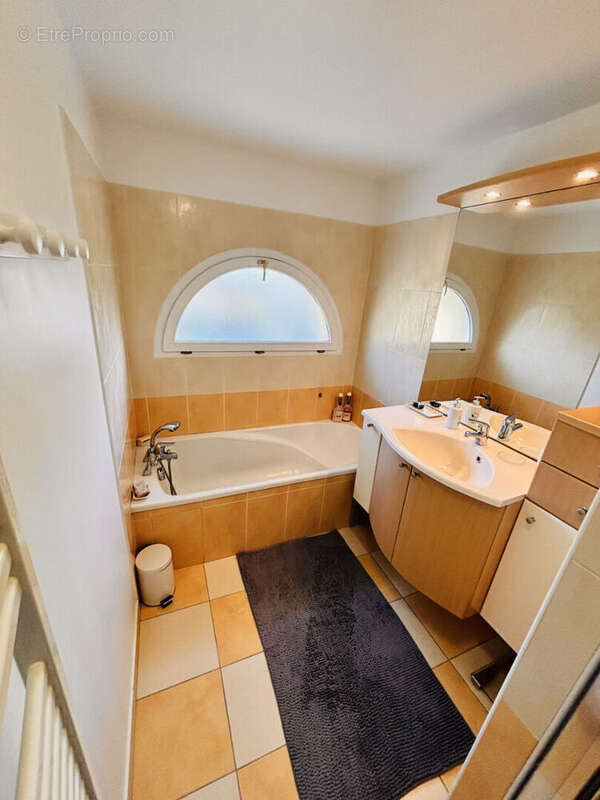 Maison à BASSE-GOULAINE