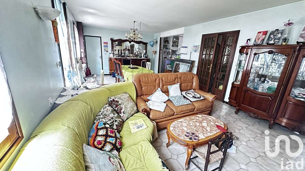 Photo 4 - Maison à VILLENEUVE-LA-GARENNE