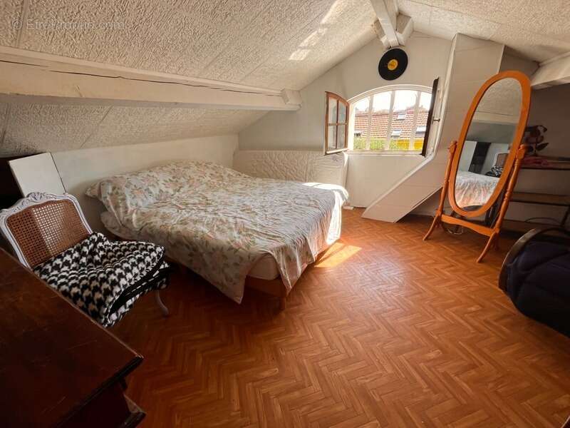 Maison à MARSEILLE-4E