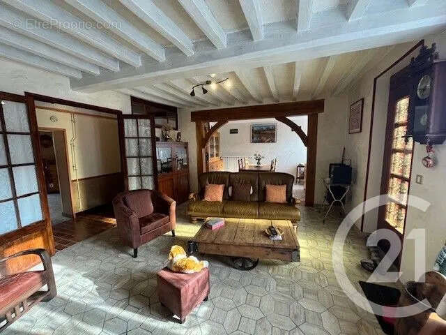 Maison à ENTRAINS-SUR-NOHAIN