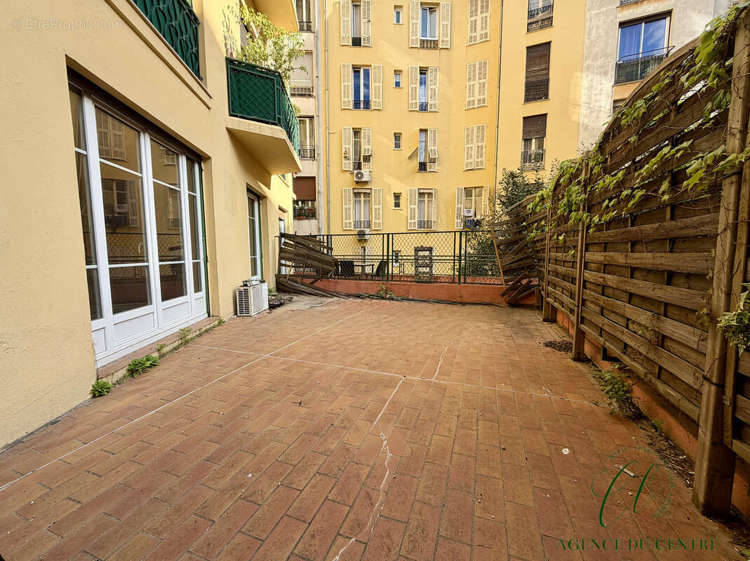Appartement à NICE