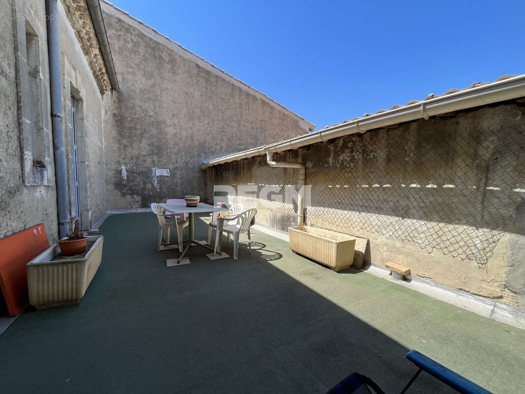 Appartement à LUNEL