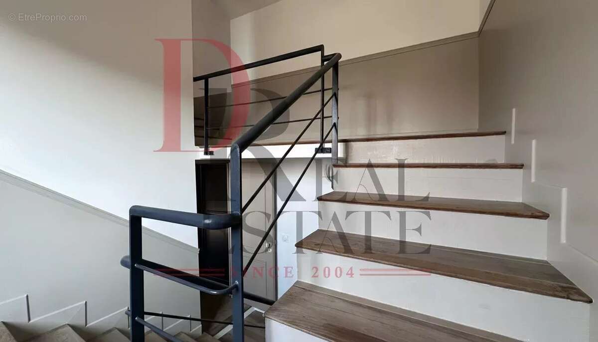 Appartement à LA TURBIE