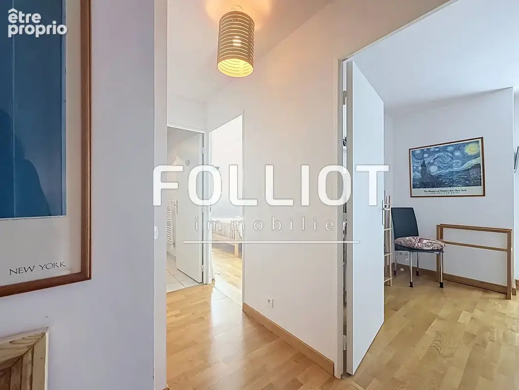 A  Vendre Appartement à Carteret ? Élégant duplex avec terrasse à deux pas des commerces! - photo 10