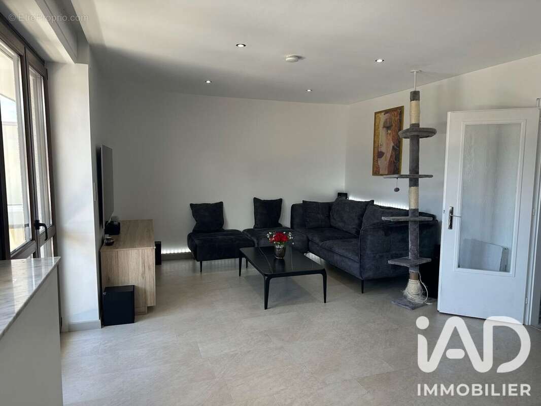 Appartement 102 m² à Metz  - photo 6