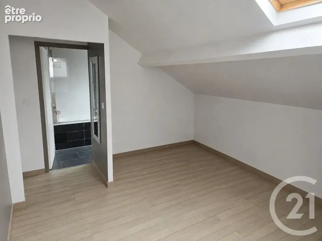 Maison 4 pièces 115 m² à vendre à Saint-Soupplets (77165) - photo 5