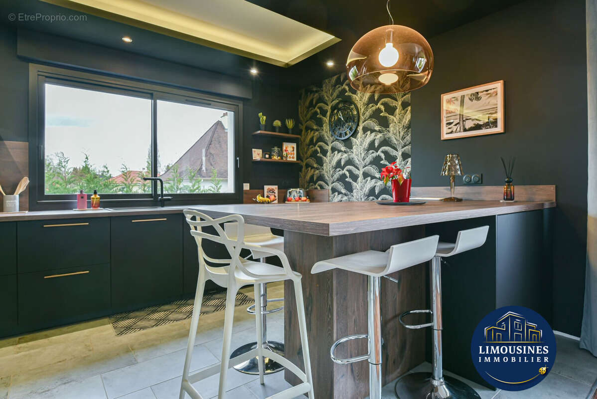 Cuisine - Maison à PANAZOL