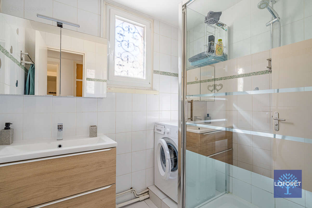 Appartement Les Pavillons Sous Bois 2 pièce(s) 53.17 m2 - photo 6