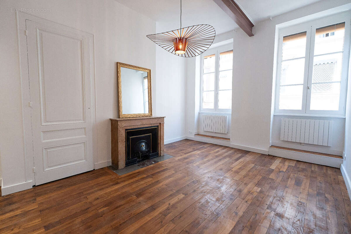 Appartement à LYON-1E