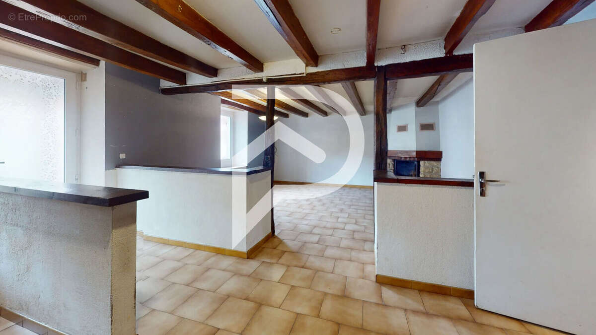 Maison à MARNAY-SUR-MARNE