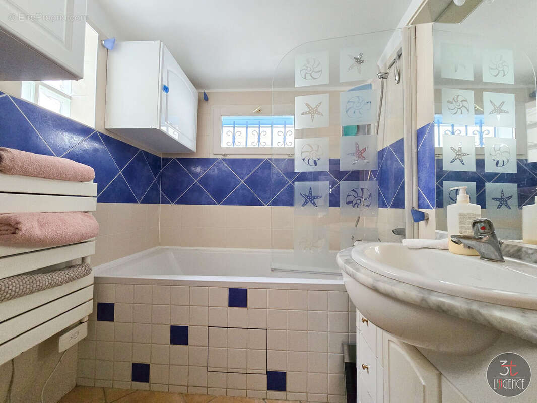 Maison à FONTENAY-SOUS-BOIS