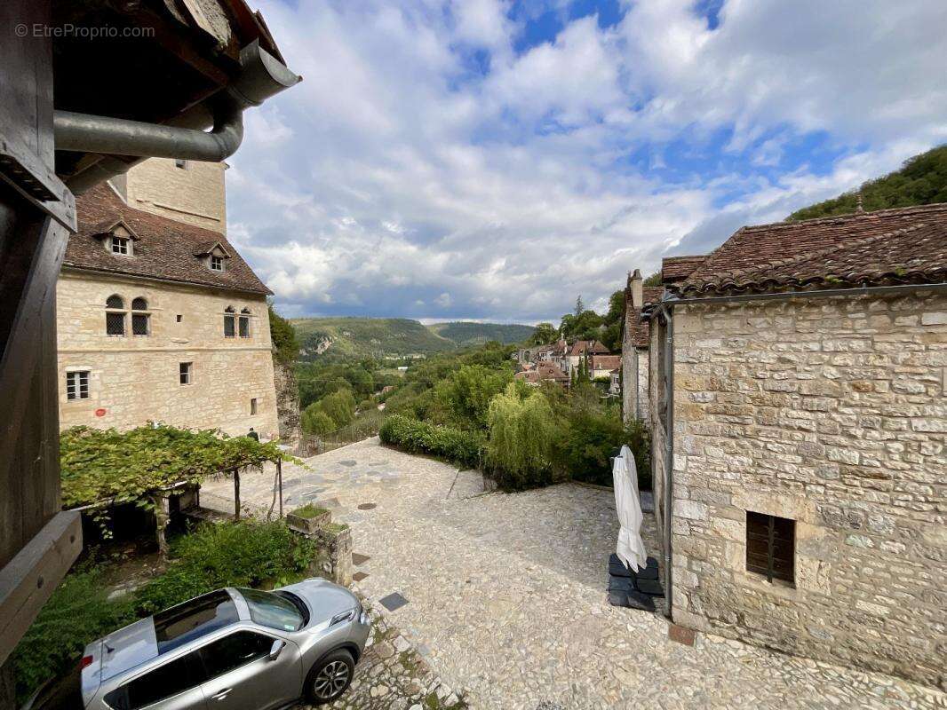 Maison à SAINT-CIRQ-LAPOPIE