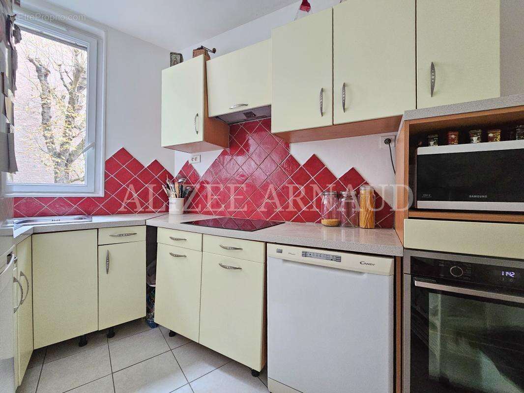 Appartement à ASNIERES-SUR-SEINE