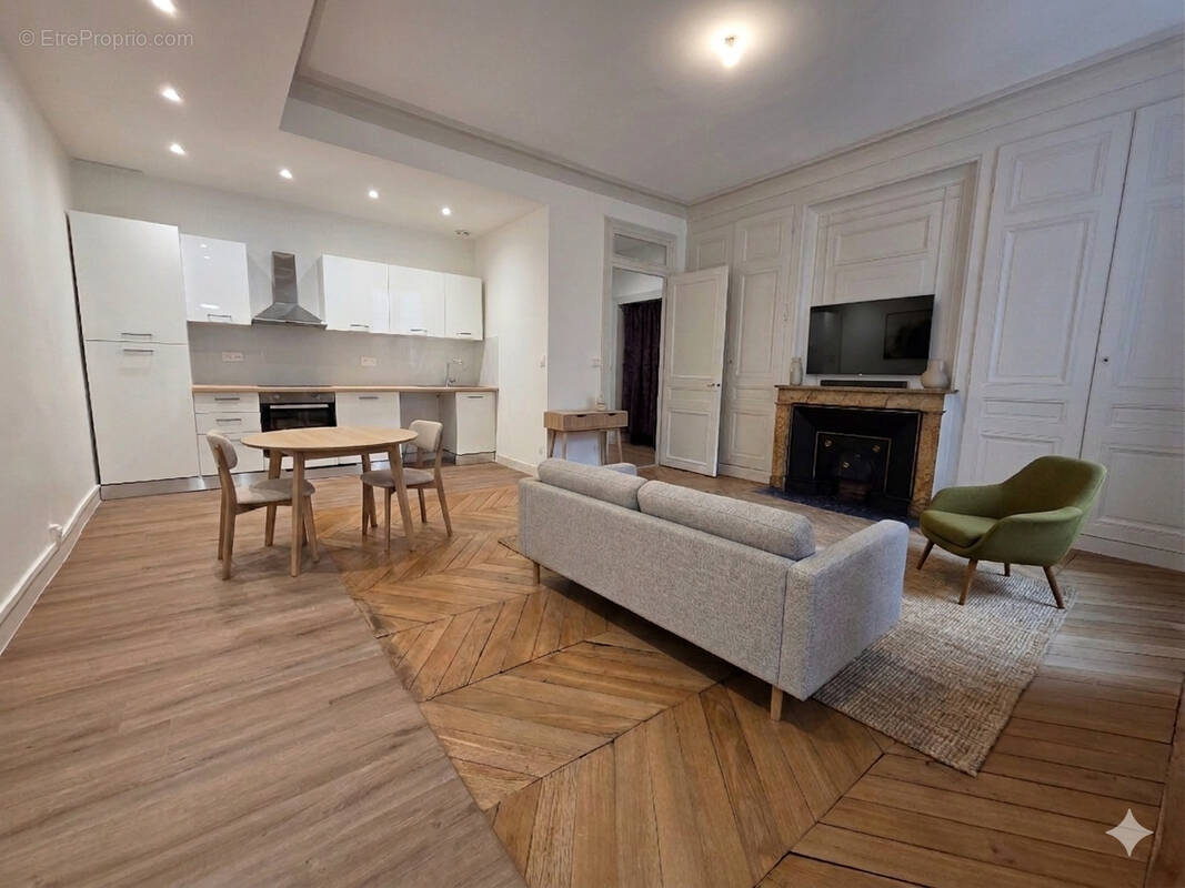 Appartement à LYON-2E
