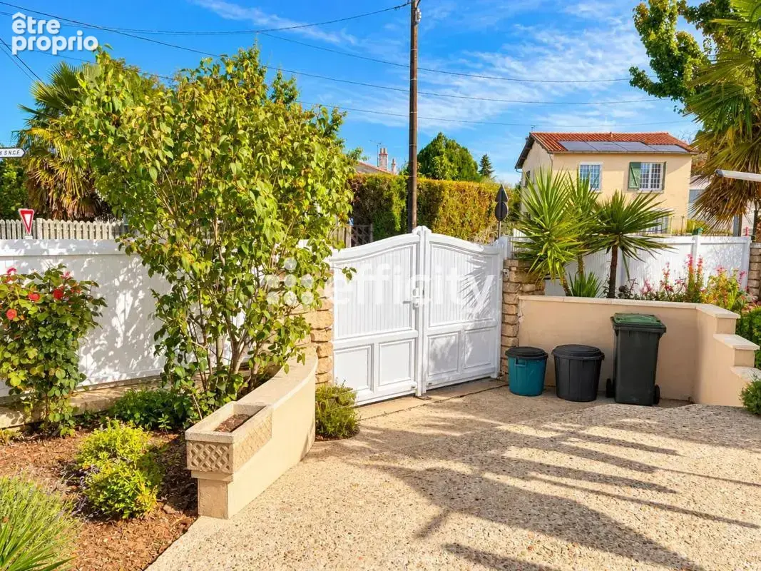 Maison 5 pièces 128 m² à vendre à Saintes (17100) - photo 24