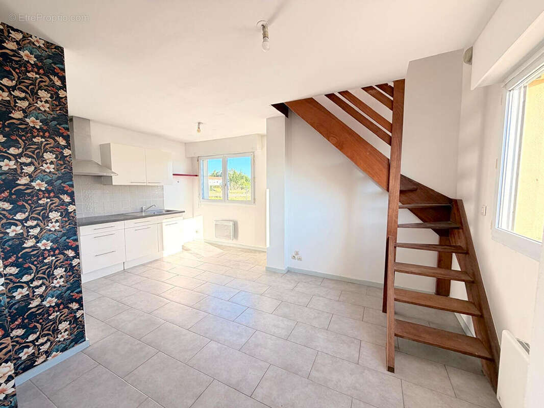 Appartement T1 bis avec terrasse à vendre au centre-ville de Biganos proche gare - photo 3